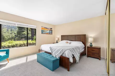 Bedroom - 4121 Oak Island Ln, Fallbrook, CA 92028 photo 1 of 3