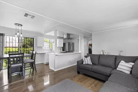 705 Pecos St, Spring Valley, CA 91977 photo 2