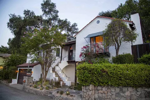 2925 Graceland Way, Glendale, CA 91206