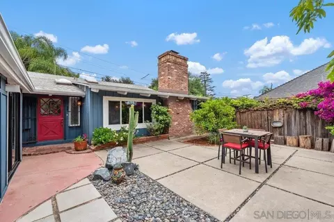 Exterior - 433 E 6th Ave, Escondido, CA 92025 photo 3 of 10