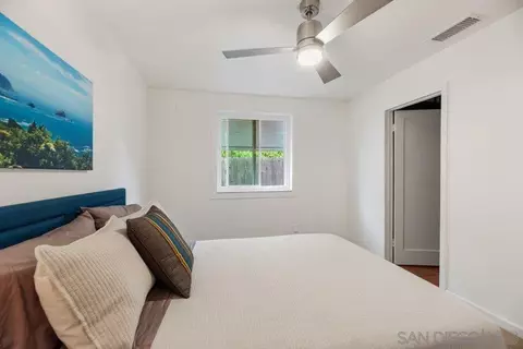 Bedroom - 433 E 6th Ave, Escondido, CA 92025 photo 2 of 5