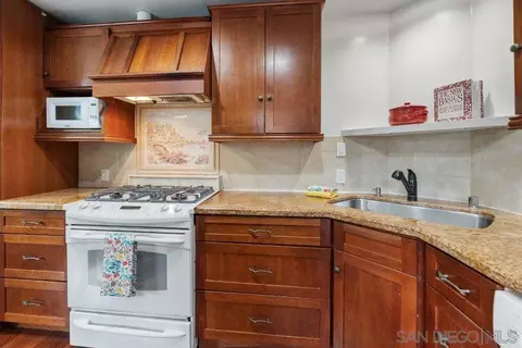 Kitchen - 433 E 6th Ave, Escondido, CA 92025 photo 3 of 3