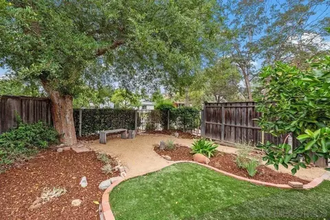 Exterior - 433 E 6th Ave, Escondido, CA 92025 photo 8 of 10