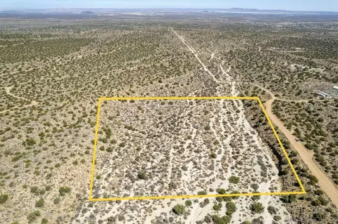 0 Puzzle Canyon Rd #22, Llano, CA 93544