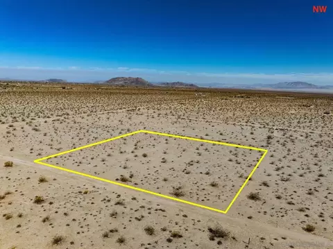 61376 Venus Dr #15, Joshua Tree, CA 92252