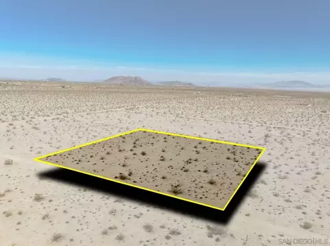 61376 Venus Dr #15, Joshua Tree, CA 92252