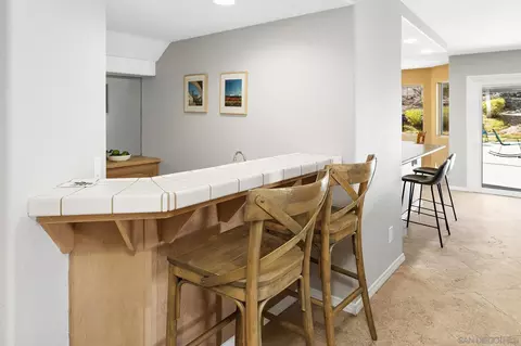Kitchen - 13958 Carriage Rd, Poway, CA 92064 photo 4 of 5