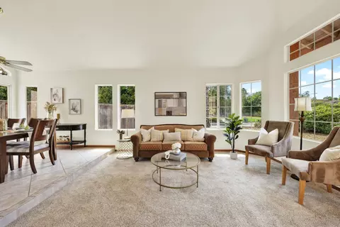Living - 13515 Quiet Hills Dr, Poway, CA 92064 photo 1 of 5