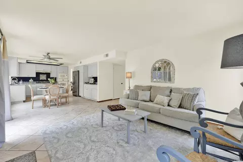 Living - 13515 Quiet Hills Dr, Poway, CA 92064 photo 5 of 5