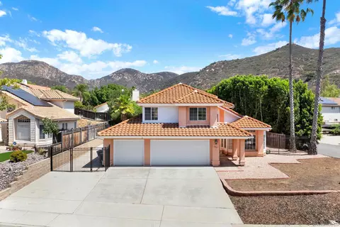Exterior - 13515 Quiet Hills Dr, Poway, CA 92064 photo 1 of 10