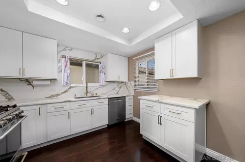 Kitchen - 4773 Sequoia Pl, Oceanside, CA 92057 photo 1 of 2