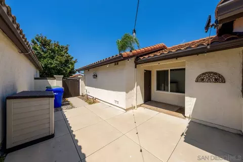 Exterior - 4773 Sequoia Pl, Oceanside, CA 92057 photo 7 of 11