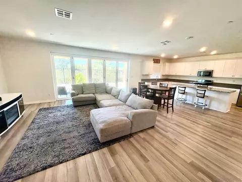 Living - 32757 Marin Flds, Winchester, CA 92596 photo 2 of 2