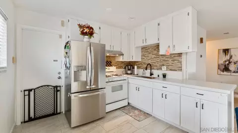 Kitchen - 445 Kempton St, Spring Valley, CA 91977 photo 1 of 3