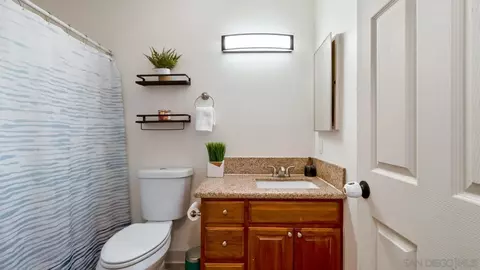 Bath - 445 Kempton St, Spring Valley, CA 91977 photo 5 of 5