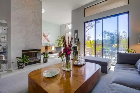 Living - 4135 Eagle St, San Diego, CA 92103 photo 2 of 4