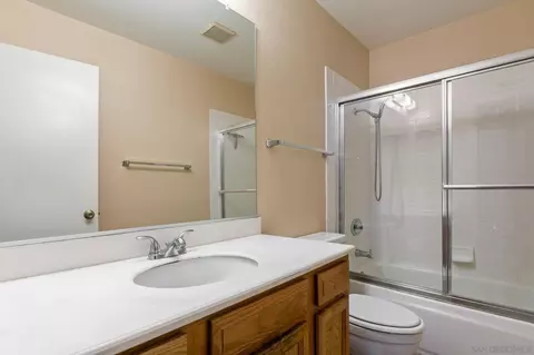 Bath - 4468 Inverness Dr, Oceanside, CA 92057 photo 2 of 3