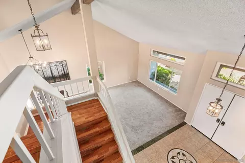 Entry Way - 4468 Inverness Dr, Oceanside, CA 92057 photo 2 of 2