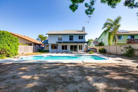 Exterior - 4468 Inverness Dr, Oceanside, CA 92057 photo 3 of 4
