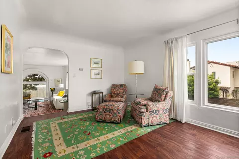 Living - 5611 Beaumont Ave, La Jolla, CA 92037 photo 3 of 3