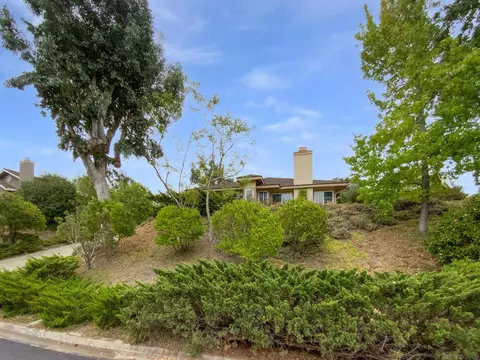 Exterior - 17759 Saint Andrews Dr, Poway, CA 92064 photo 4 of 6