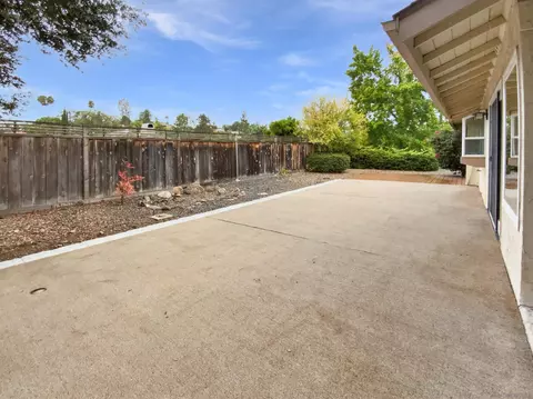 Exterior - 17759 Saint Andrews Dr, Poway, CA 92064 photo 5 of 6
