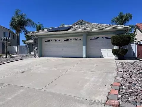 33298 Calle Alfredo, Temecula, CA 92592