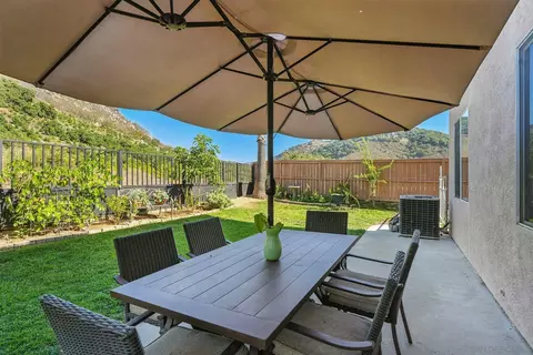 Exterior - 5058 Lake Circle Rd, Fallbrook, CA 92028 photo 9 of 10