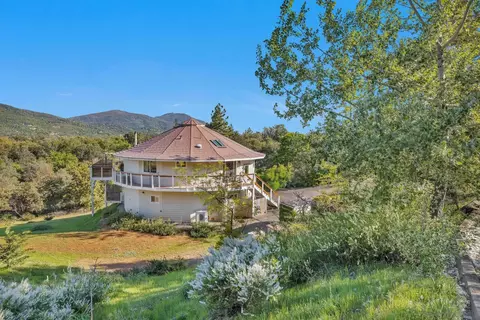 Exterior - 4667 Luneta View Rd, Julian, CA 92036 photo 2 of 17