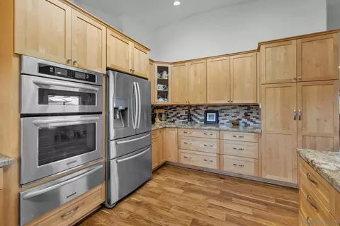 Kitchen - 4667 Luneta View Rd, Julian, CA 92036 photo 2 of 6