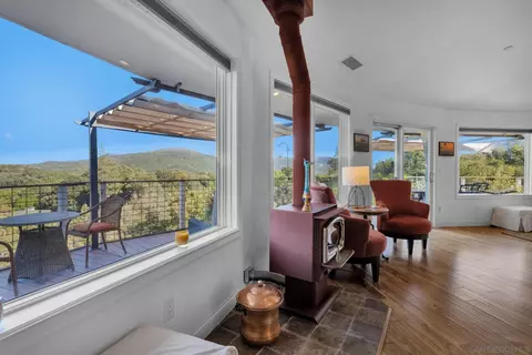 Living - 4667 Luneta View Rd, Julian, CA 92036 photo 4 of 6