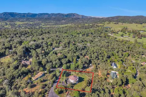 View/Area - 4667 Luneta View Rd, Julian, CA 92036 photo 2 of 4