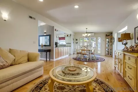 8185 Chaz Pl, La Mesa, CA 91942 photo 9