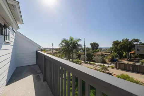 Exterior - 1448 Forest Ave, Carlsbad, CA 92008 photo 3 of 3