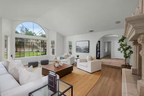 Living - 31125 Pauba Rd, Temecula, CA 92592 photo 2 of 7