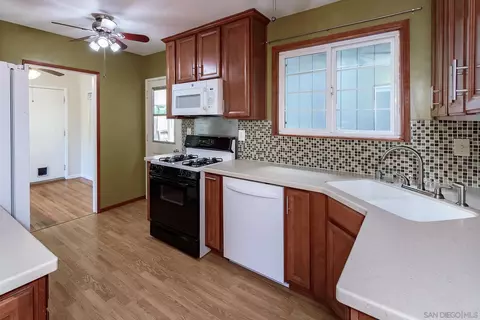 3551 Trophy Dr, La Mesa, CA 91941 photo 5