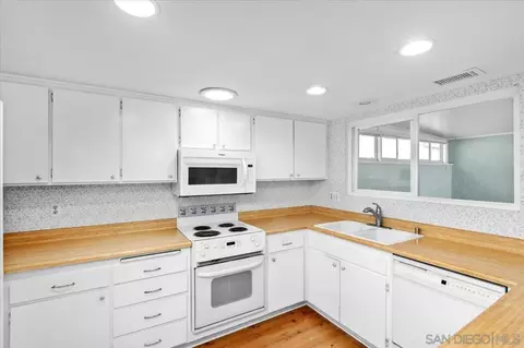 3809 Oregano, Oceanside, CA 92057 photo 9