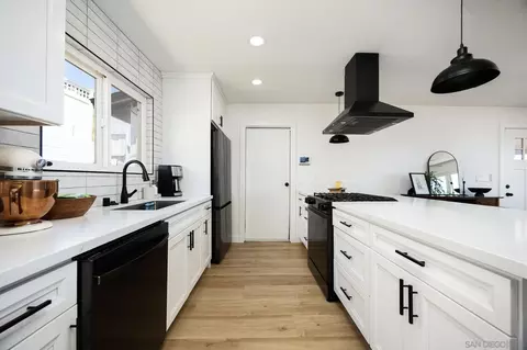 Kitchen - 1210 Maria Ave, Spring Valley, CA 91977 photo 2 of 3