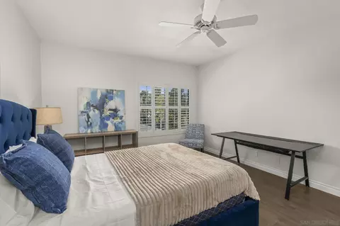 Bedroom - 8595 Via Mallorca #D, La Jolla, CA 92037 photo 2 of 4