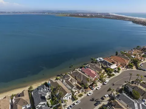 View/Area - 55 Spinnaker Way, Coronado, CA 92118 photo 17 of 19
