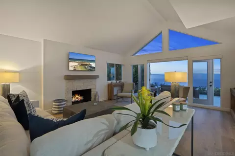 Living - 55 Spinnaker Way, Coronado, CA 92118 photo 5 of 5