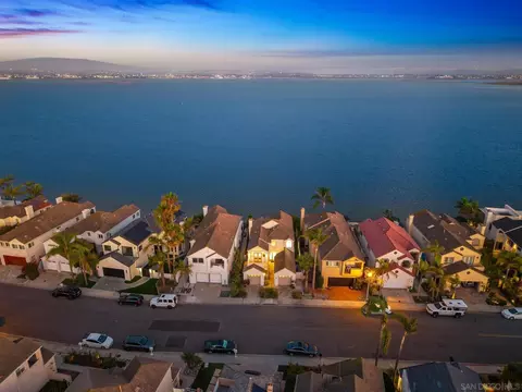 View/Area - 55 Spinnaker Way, Coronado, CA 92118 photo 15 of 19
