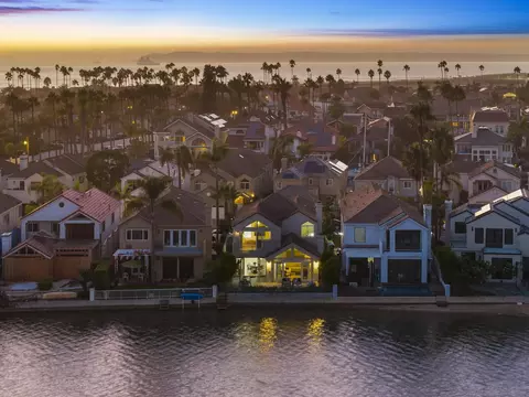 View/Area - 55 Spinnaker Way, Coronado, CA 92118 photo 3 of 19