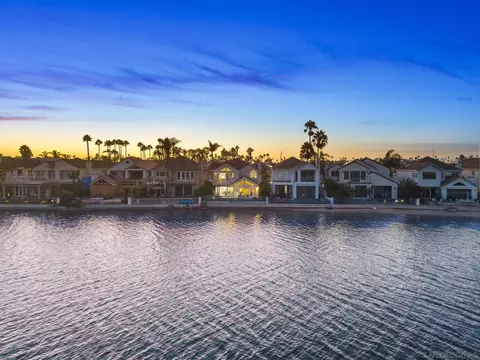 View/Area - 55 Spinnaker Way, Coronado, CA 92118 photo 5 of 19