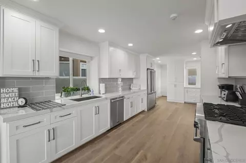 Kitchen - 55 Spinnaker Way, Coronado, CA 92118 photo 1 of 2