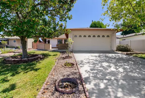 531 Bluffview Rd, Spring Valley, CA 91977