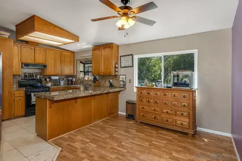 13257 Beechtree St, Lakeside, CA 92040