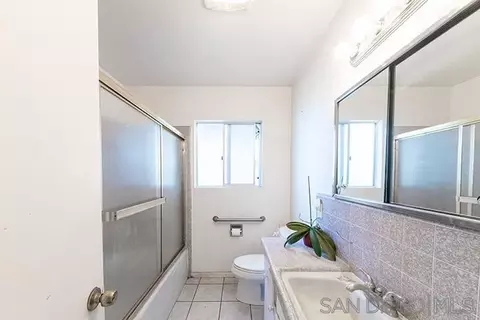 Bath - 1716 Watson Way, Vista, CA 92083 photo 3 of 3
