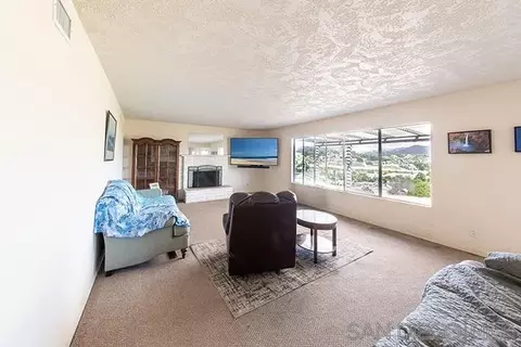 Living - 1716 Watson Way, Vista, CA 92083 photo 2 of 3