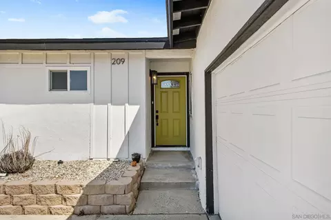 209 Dathe St, Spring Valley, CA 91977 photo 2